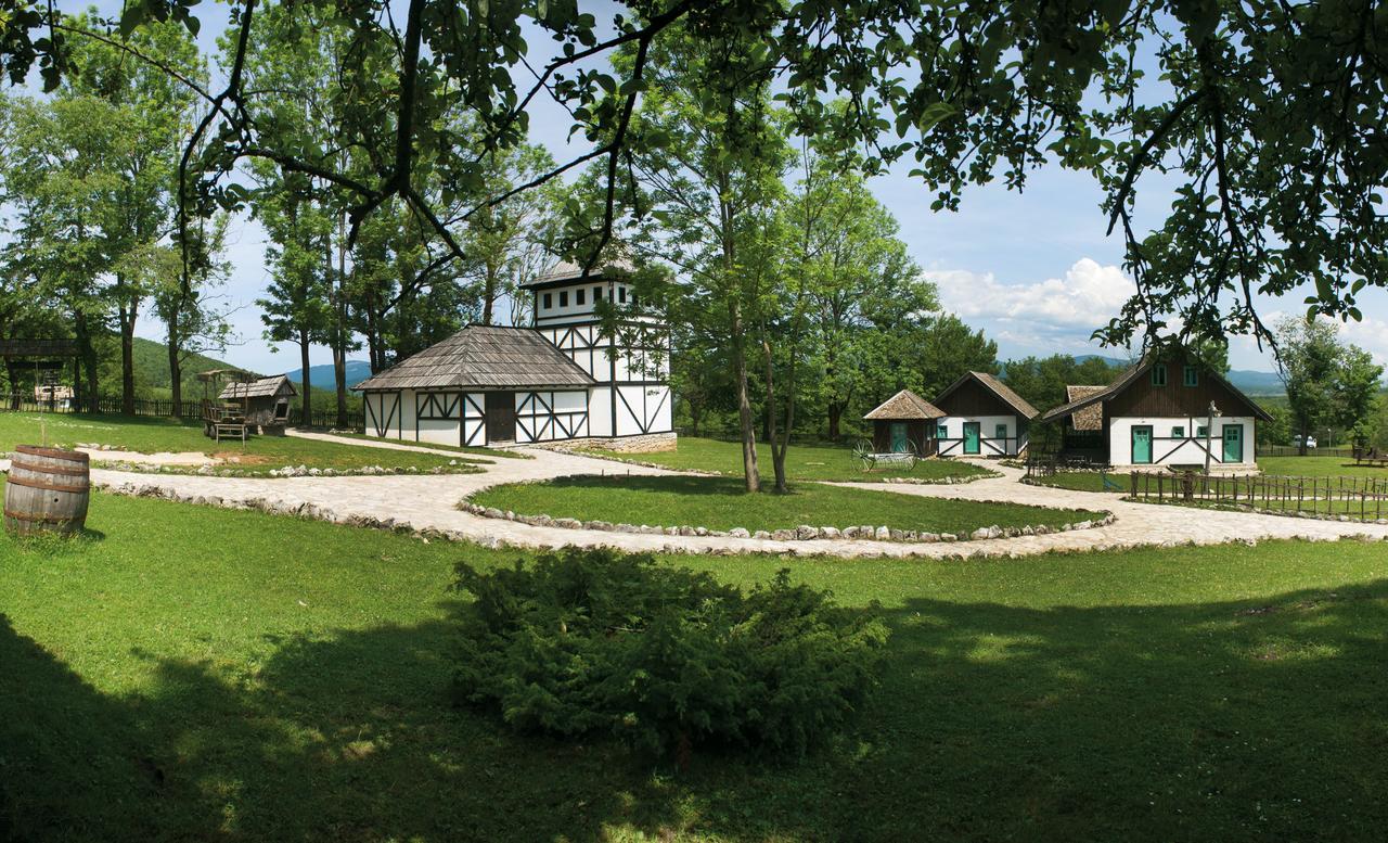 Farm Stay Cardaklije Кулен Вакуф Екстер'єр фото