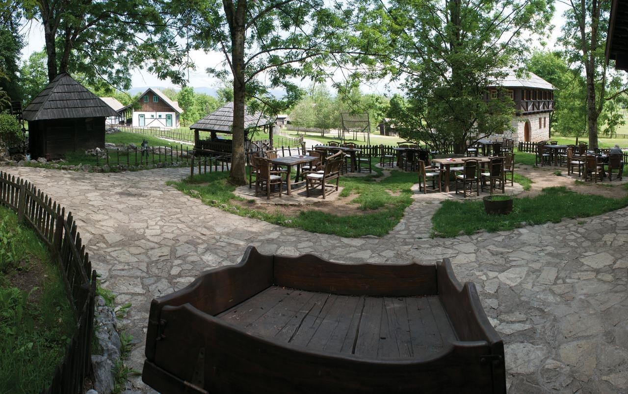 Farm Stay Cardaklije Кулен Вакуф Екстер'єр фото