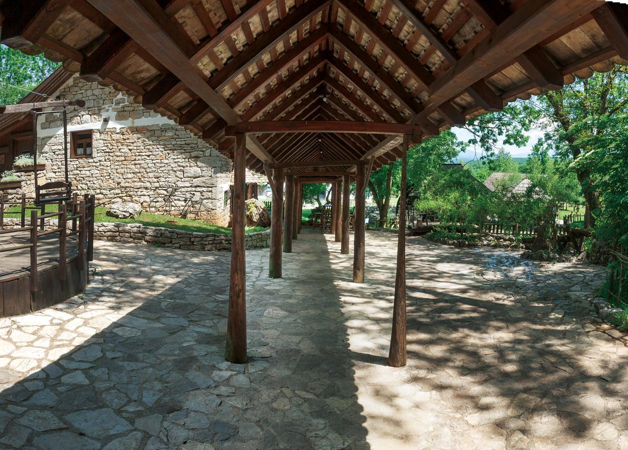 Farm Stay Cardaklije Кулен Вакуф Екстер'єр фото